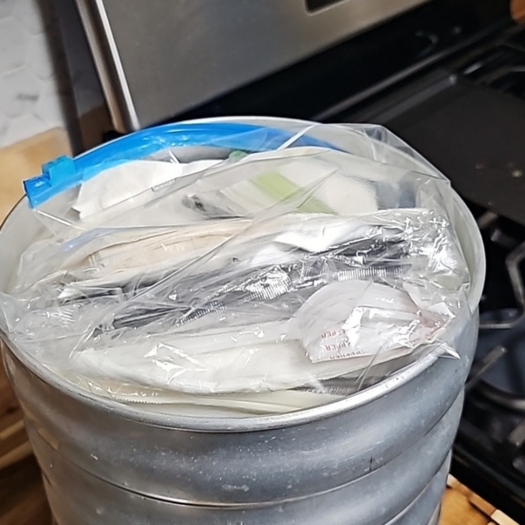 Aluminum Stackable Pinic set - Picture 8 of 8